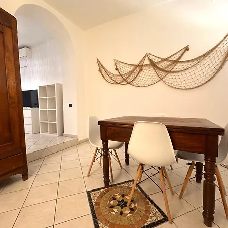 Kalma - Azuni Piazza Jenne Appartement *